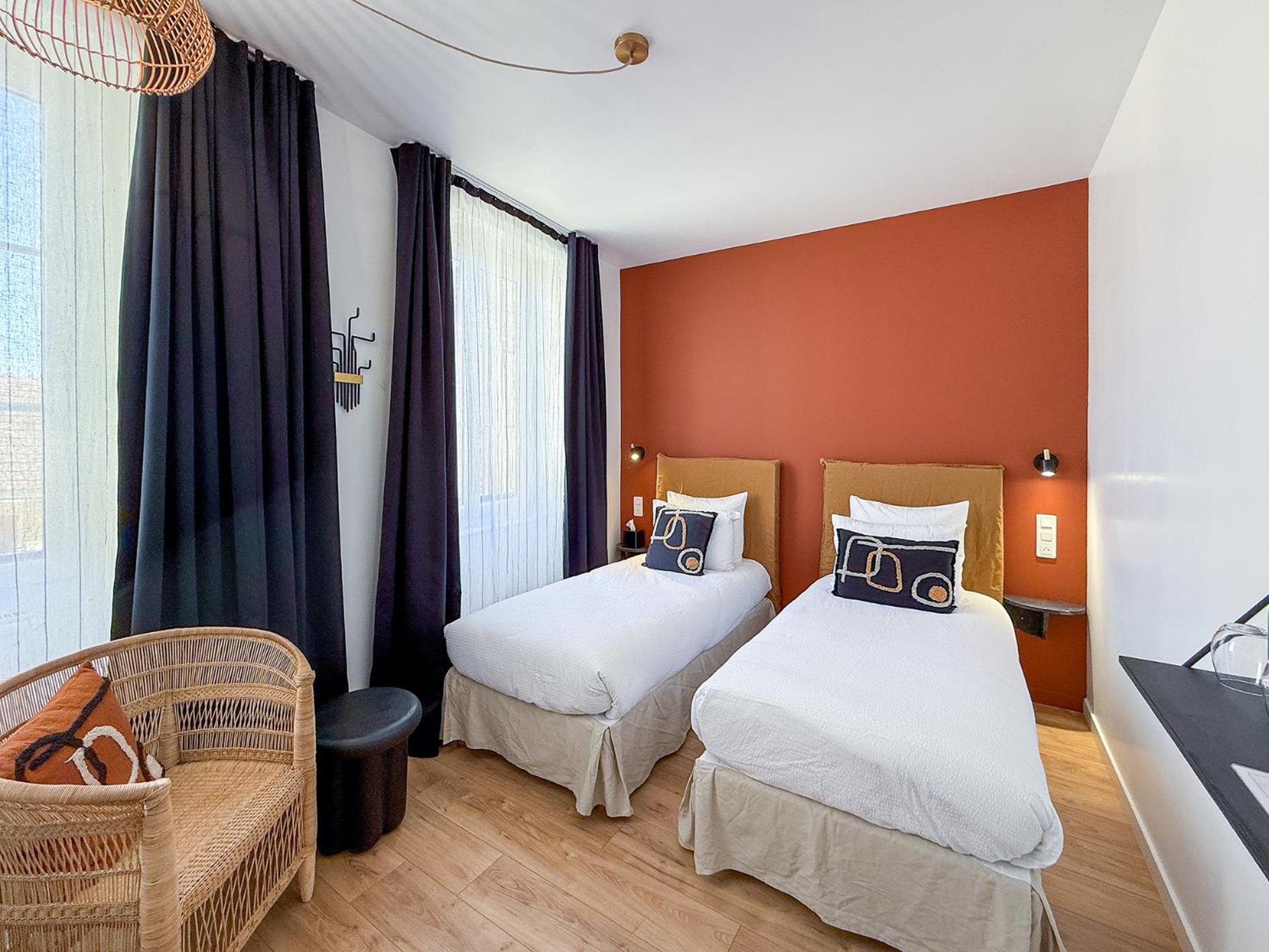 Hotel Du Commerce Cluny Dış mekan fotoğraf